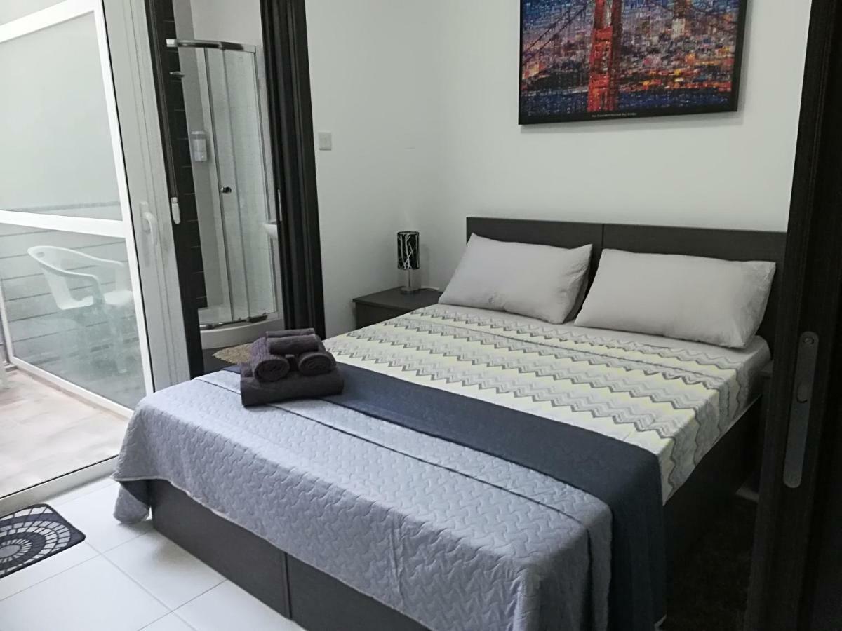 Nice And Cosy Apartment Close To Seafront Sliema Exteriör bild